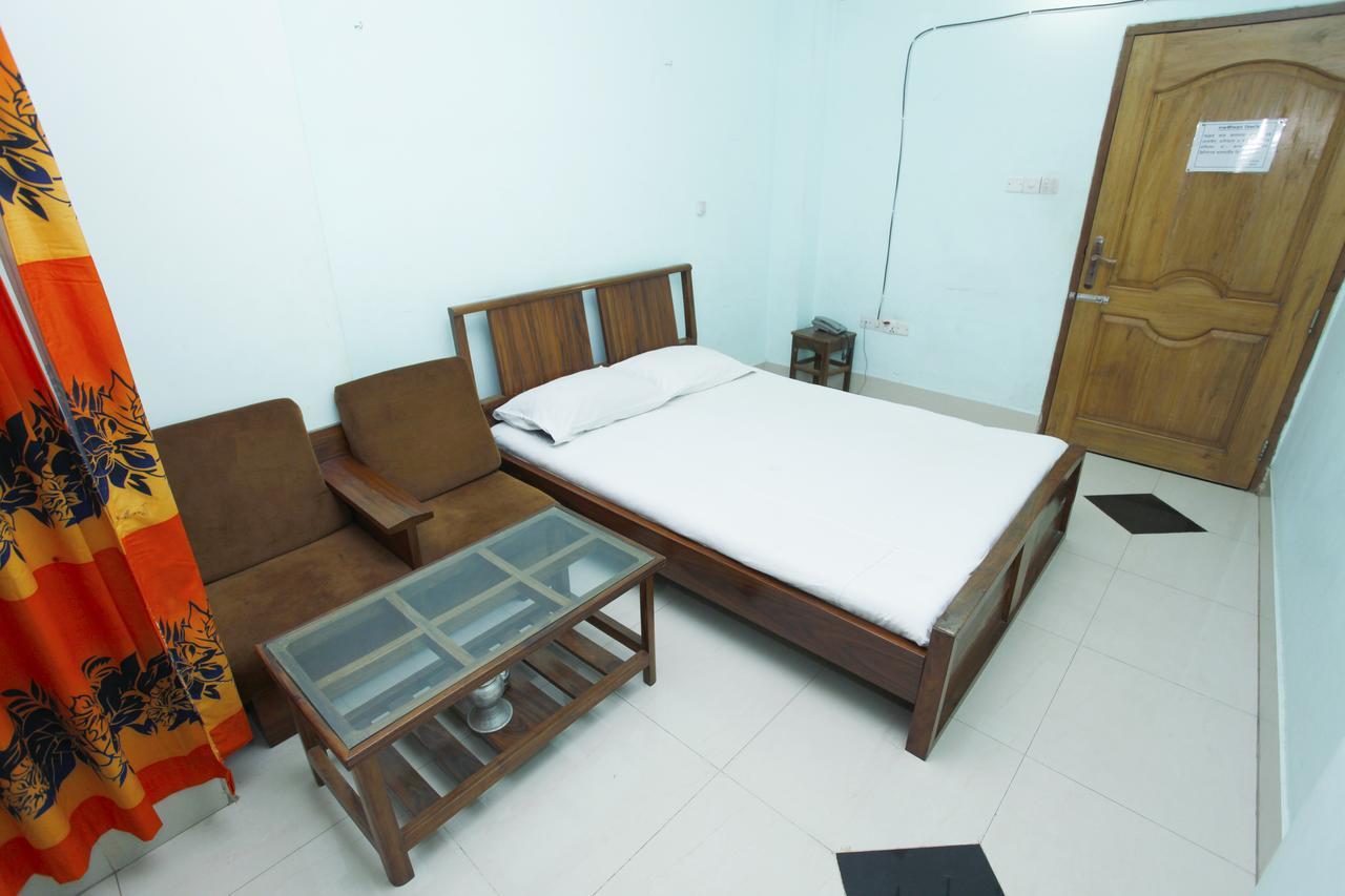 Hotel Star Park Dakhin Kattali Bilik gambar