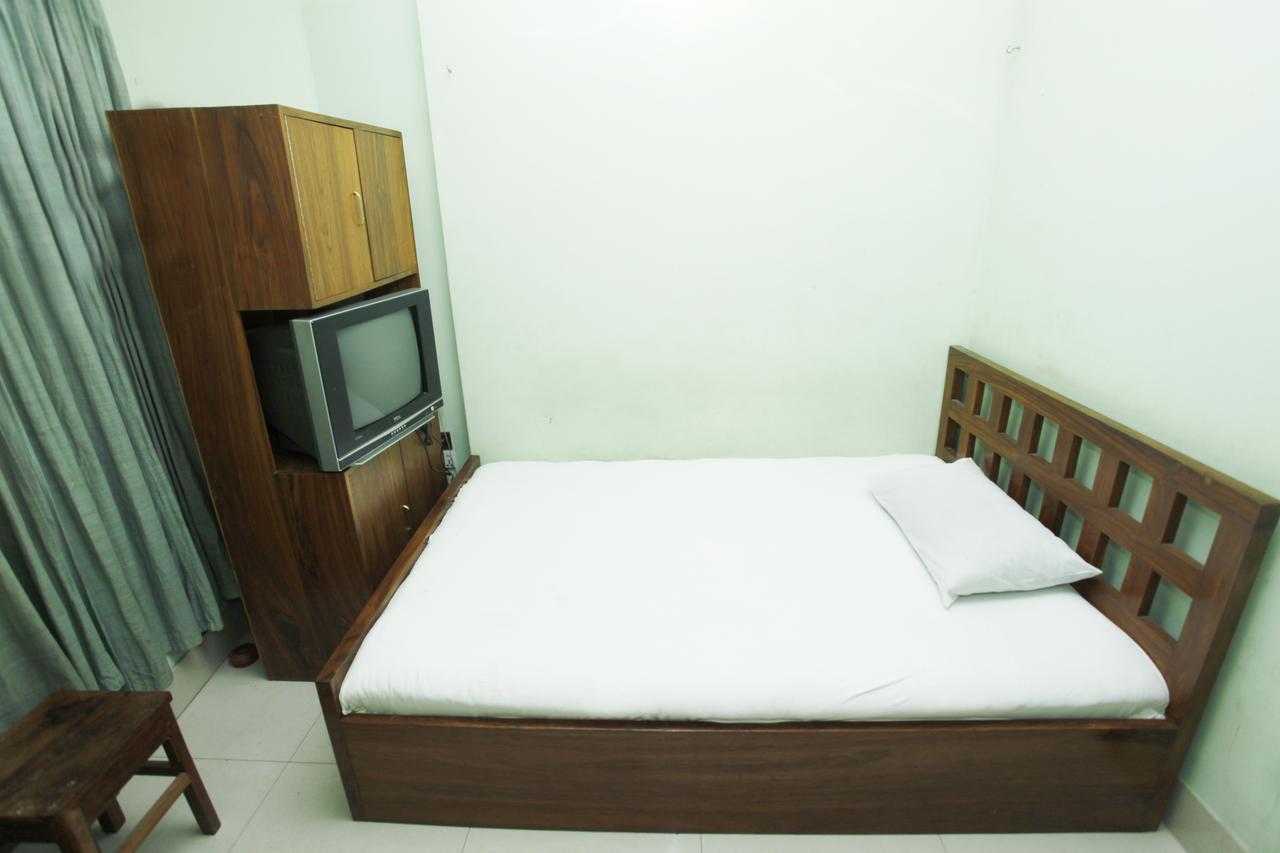 Hotel Star Park Dakhin Kattali Bilik gambar