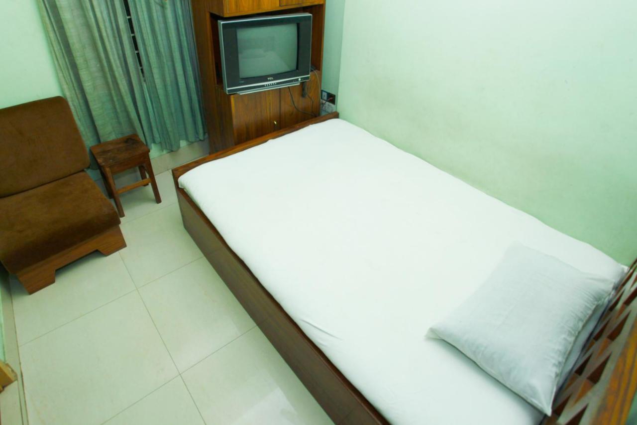 Hotel Star Park Dakhin Kattali Bilik gambar